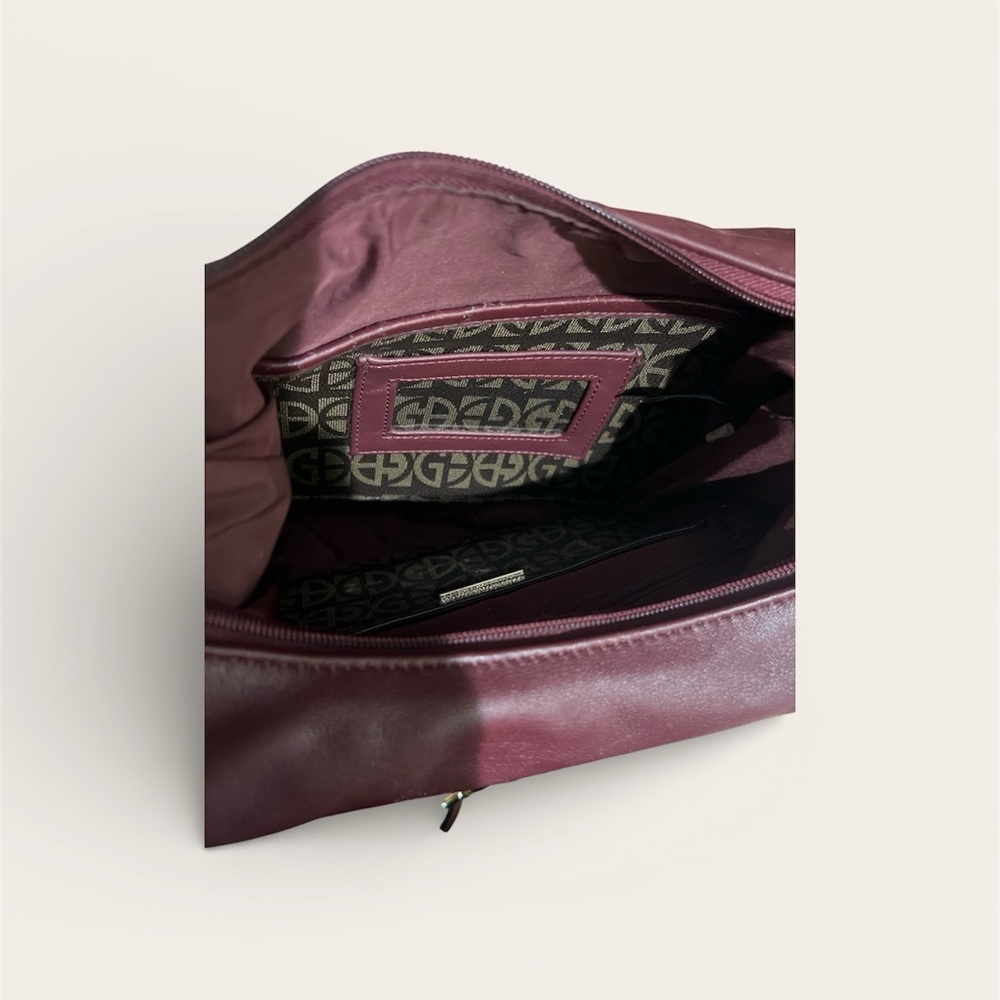 Giani Bernini Dark Burgundy Leather Shoulder Bag - Picture 7 of 8